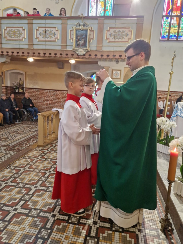  Błogosławieństwo nowych członków Służby Liturgicznej 
