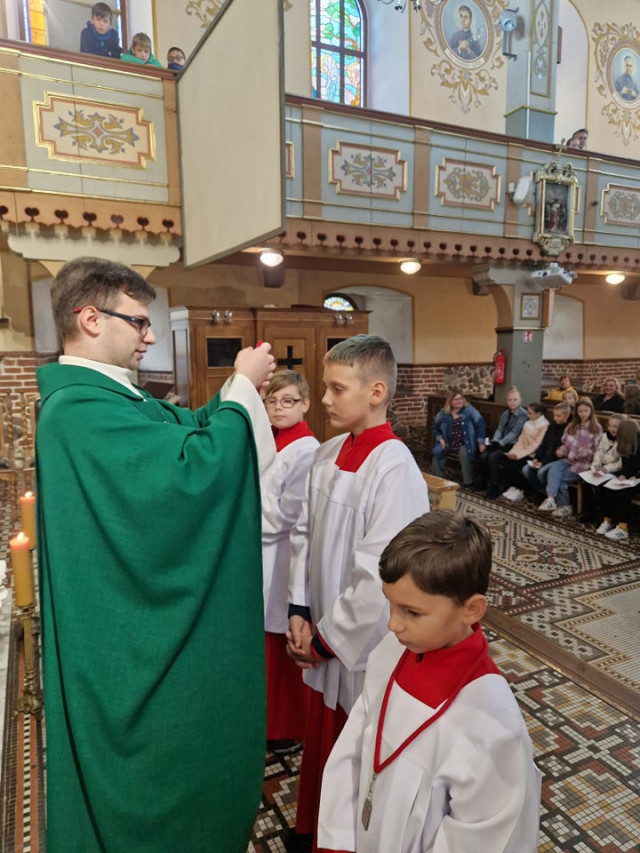  Błogosławieństwo nowych członków Służby Liturgicznej 