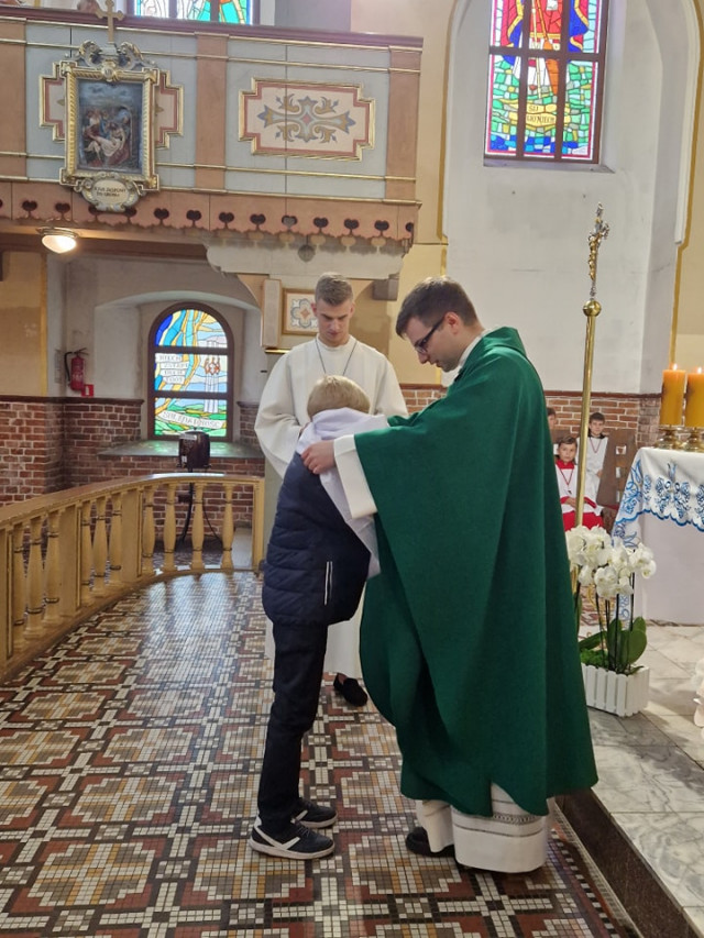  Błogosławieństwo nowych członków Służby Liturgicznej 