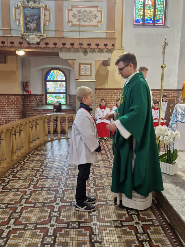  Błogosławieństwo nowych członków Służby Liturgicznej 