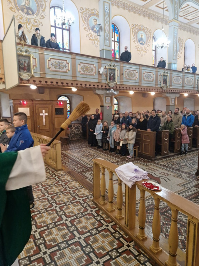 Błogosławieństwo nowych kandydatów na ministrantów 