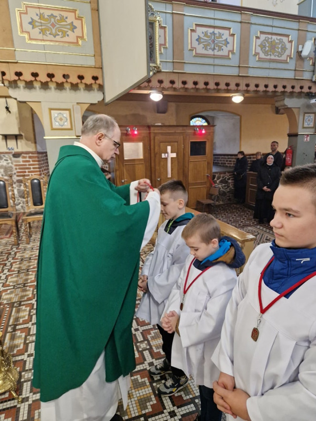  Błogosławieństwo nowych kandydatów na ministrantów 