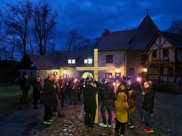  Droga krzyżowa ulicami Nidzicy 