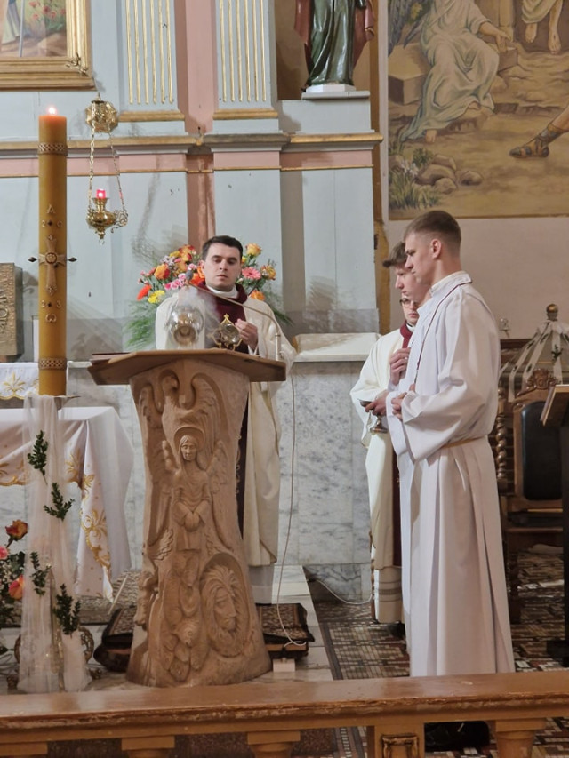  Wigilia Paschalna w Wielką Noc 