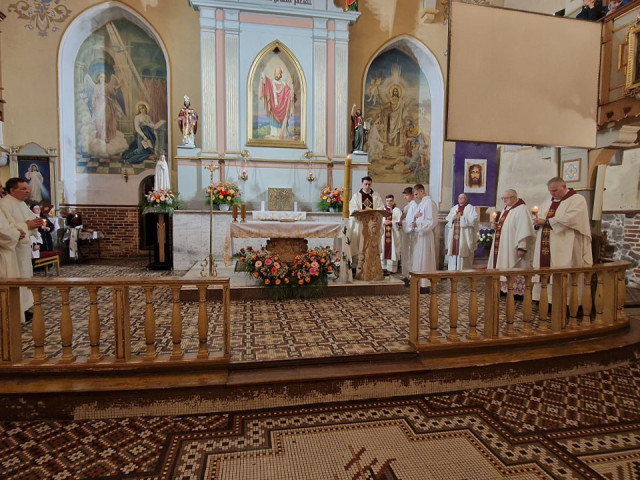  Wigilia Paschalna w Wielką Noc 