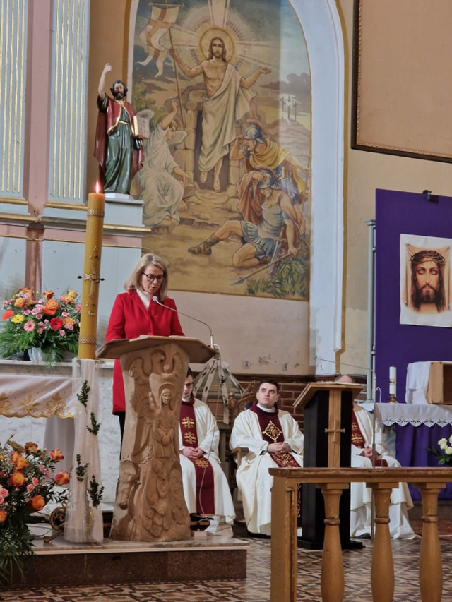  Wigilia Paschalna w Wielką Noc 