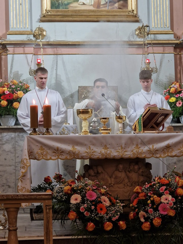  Wigilia Paschalna w Wielką Noc 