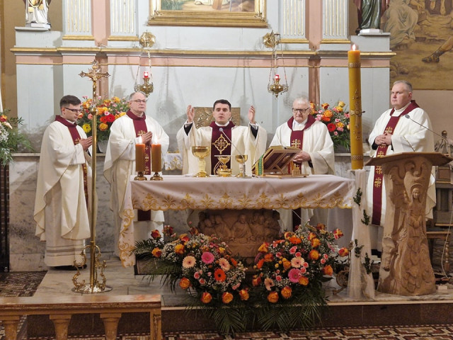  Wigilia Paschalna w Wielką Noc 