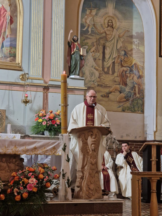  Wigilia Paschalna w Wielką Noc 