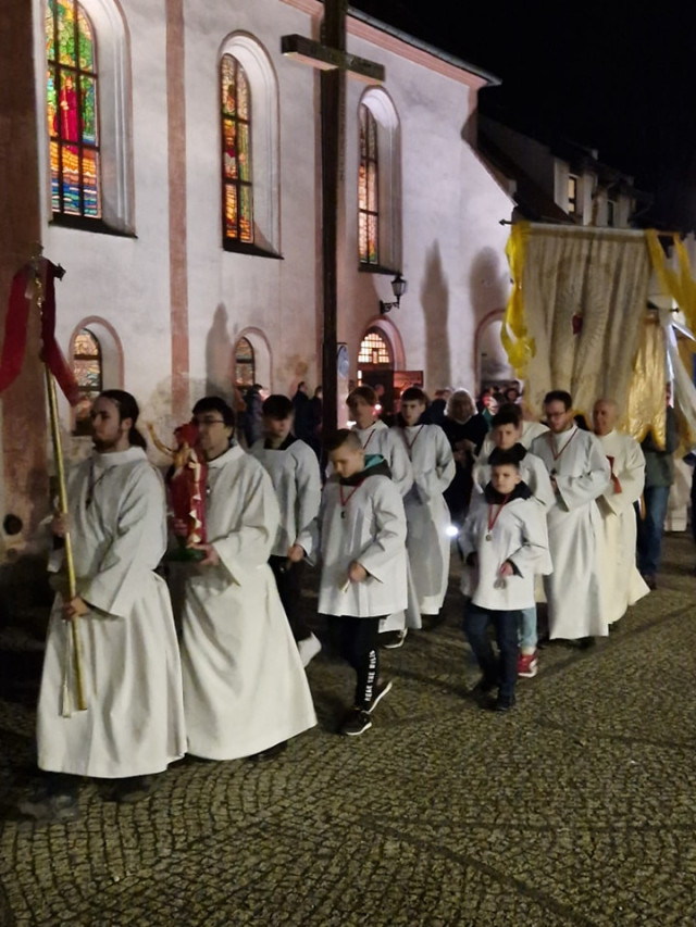  Wigilia Paschalna w Wielką Noc 