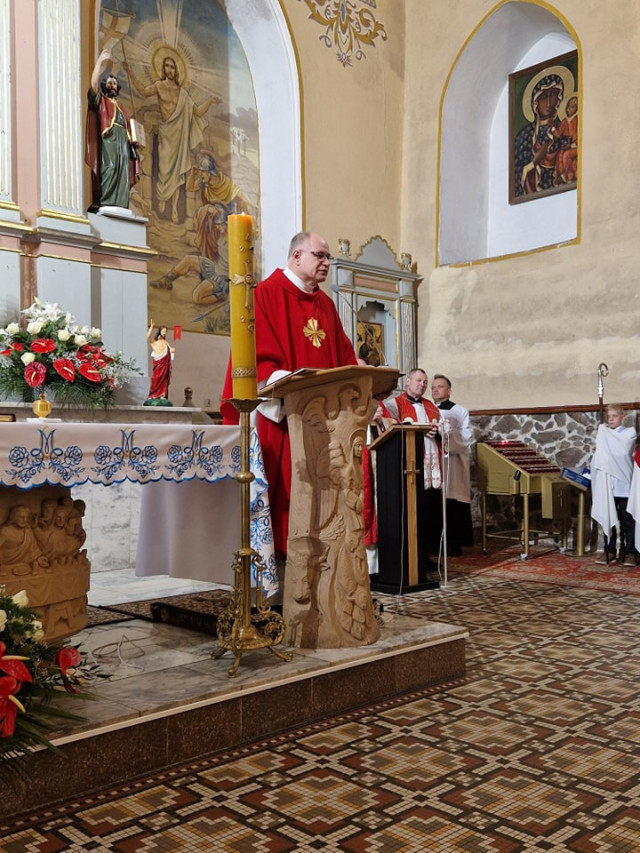  Bierzmowanie młodzieży 