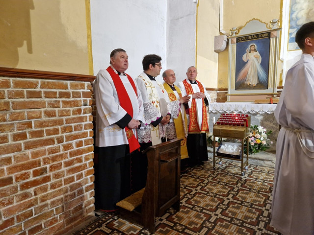  Bierzmowanie młodzieży 