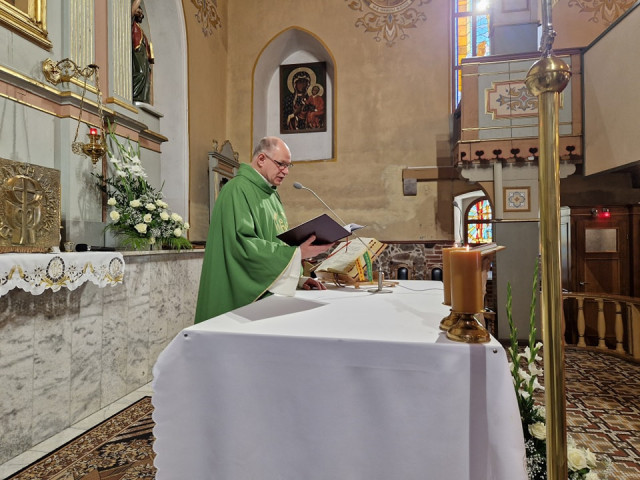  Błogosławieństwo nowych młodszych ministrantów 