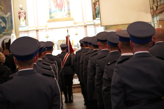 Nadanie sztandaru Komendzie Powiatowej Policji w Nidzicy 