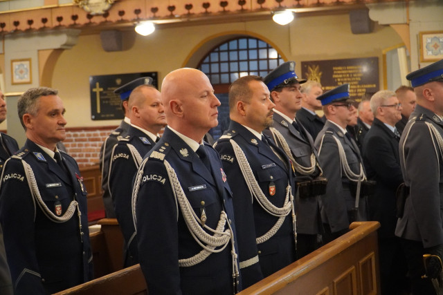  Nadanie sztandaru Komendzie Powiatowej Policji w Nidzicy 