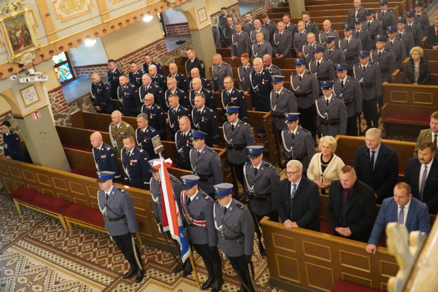  Nadanie sztandaru Komendzie Powiatowej Policji w Nidzicy 