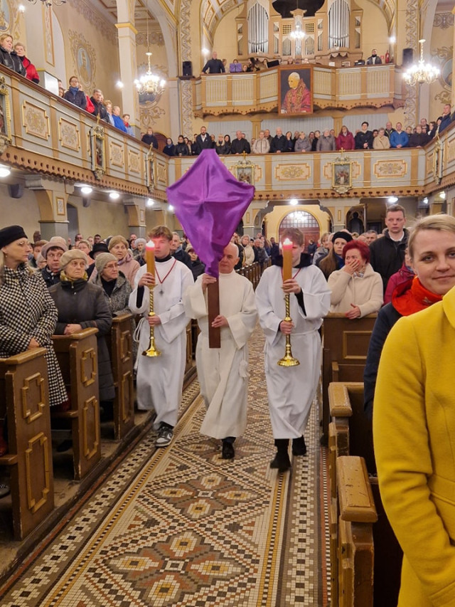  Liturgia na cześć Męki Pańskiej 