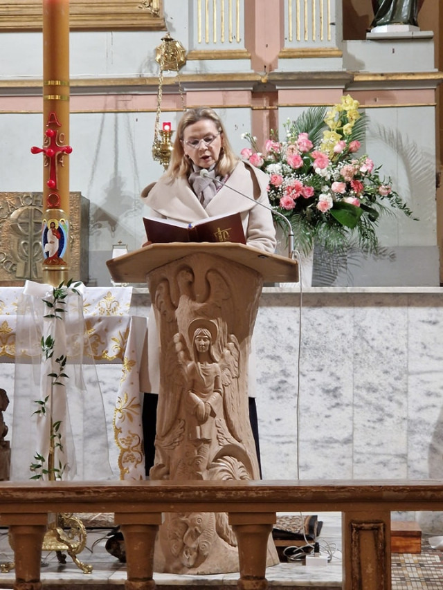  Wigilia Paschalna w Wielką Noc 