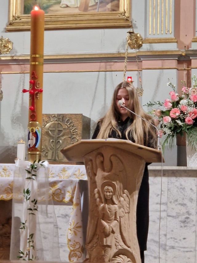  Wigilia Paschalna w Wielką Noc 