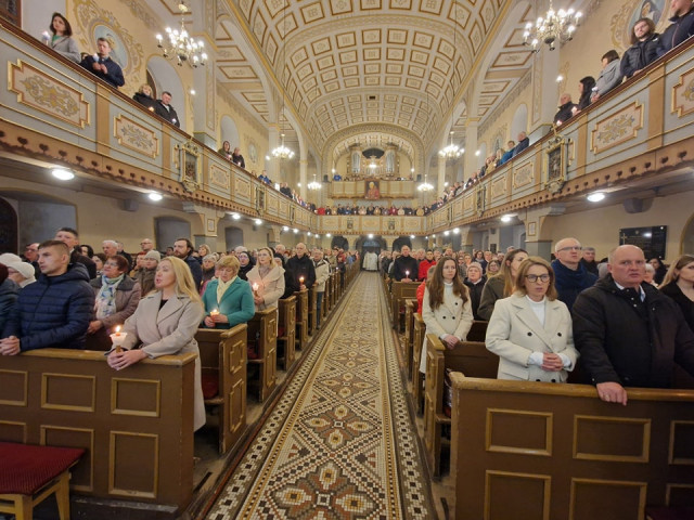 Wigilia Paschalna w Wielką Noc 