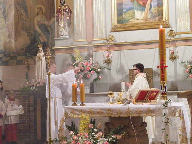  Wigilia Paschalna w Wielką Noc 