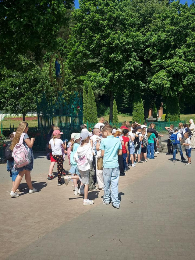  Pierwsza Komunia Święta - pielgrzymka do Gietrzwałdu 