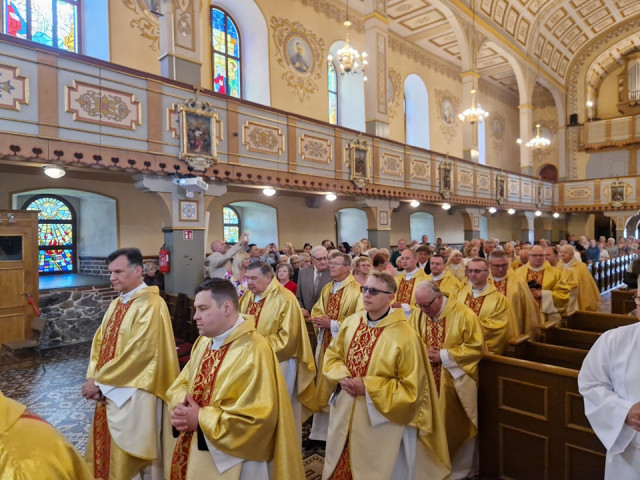  Diamentowy jubileusz kapłaństwa księdza prałata Walentego Bykowskiego 