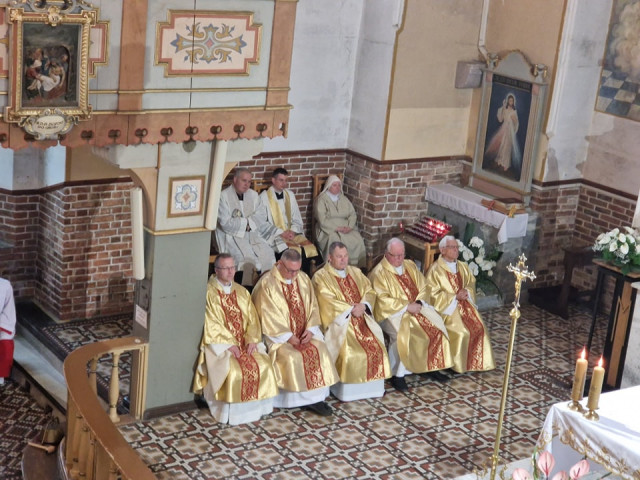  Diamentowy jubileusz kapłaństwa księdza prałata Walentego Bykowskiego 