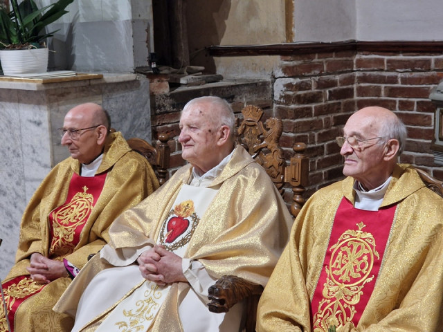 Diamentowy jubileusz kapłaństwa księdza prałata Walentego Bykowskiego 