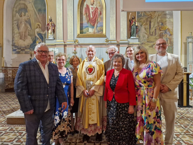  Diamentowy jubileusz kapłaństwa księdza prałata Walentego Bykowskiego 