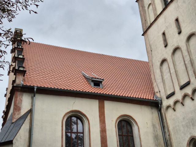  Remont dachu kościoła 