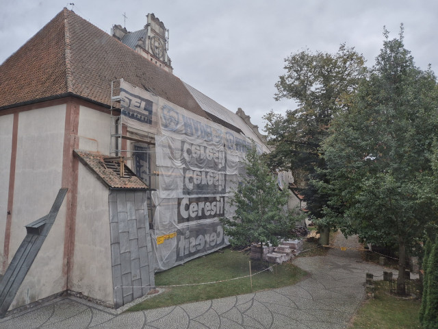  Remont dachu kościoła 