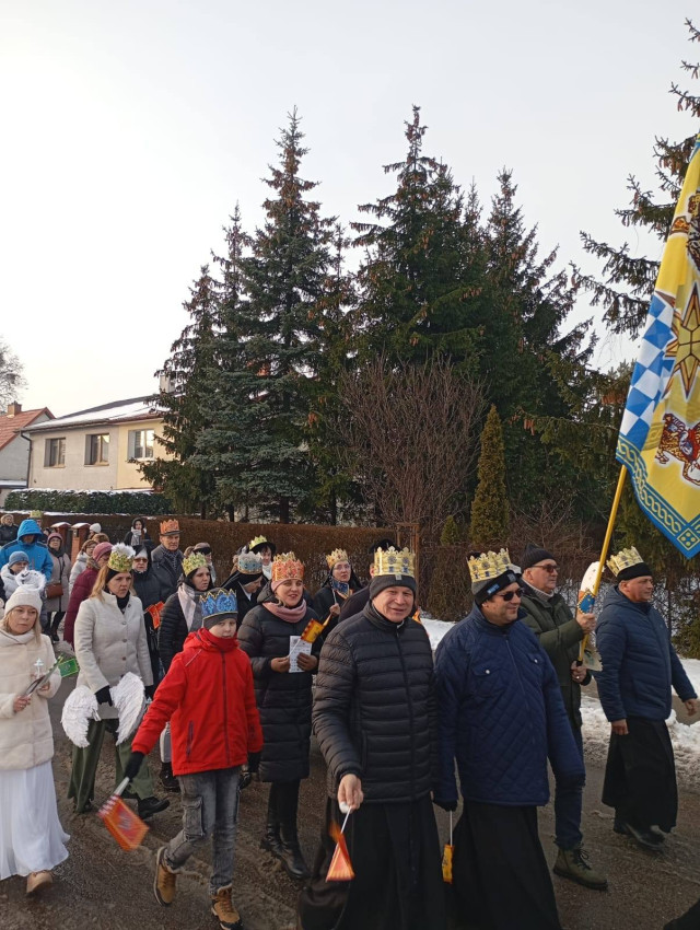  Nidzicki Orszak Trzech Króli w parafii Miłosierdzia Bożego w Nidzicy 