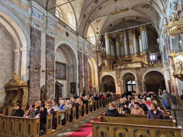  Wielkopostna pielgrzymka autokarowa do Głotowa i Gietrzwałdu 